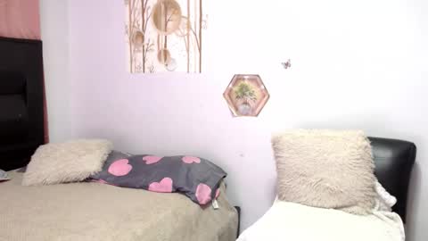 Snapshot of samira_lennox chatting on 02.01.26 SAMIRA online show from 02.01.26