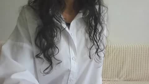 Snapshot of samiraqfresh chatting on 06.15.26 SamiraQFresh online show from 06.15.26