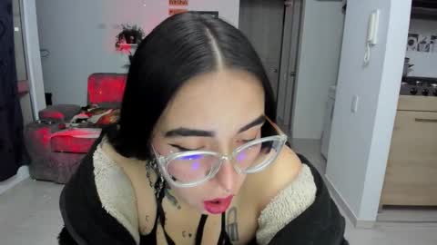 SARA online show from 10.21.25