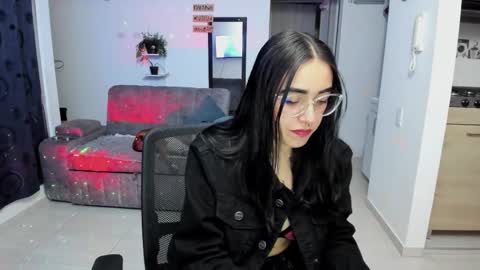 SARA online show from 10.22.25