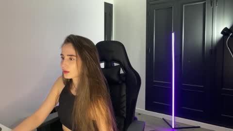 Snapshot of samlure1 chatting on 04.10.26 SamLure1 online show from 04.10.26