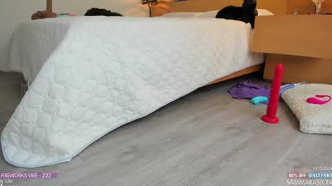 Snapshot of sammarastone chatting on 12.14.24 Maria online show from 12.14.24