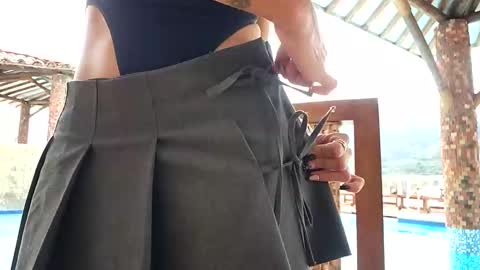 Snapshot of sammarastone chatting on 01.27.25 Maria online show from 01.27.25