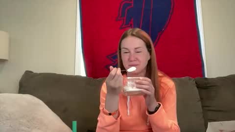 Playful Sammie online show from 05.21.26