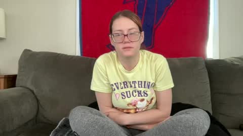 Snapshot of sammieplays chatting on 06.27.26 Playful Sammie online show from 06.27.26