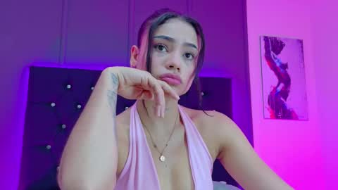 Snapshot of sammy__rose chatting on 11.17.25 Sammy Rose online show from 11.17.25