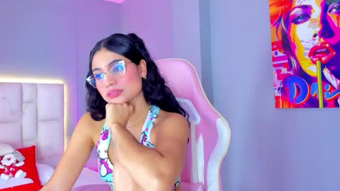 Snapshot of sammy__rose chatting on 12.01.25 Sammy Rose online show from 12.01.25