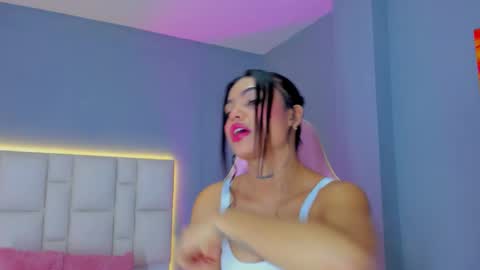 Snapshot of sammy__rose chatting on 01.12.26 Sammy Rose online show from 01.12.26