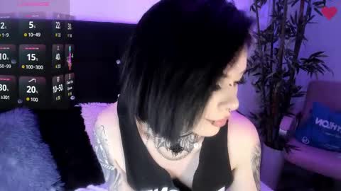 Snapshot of sammy_f_uck chatting on 09.11.25 Samantha online show from 09.11.25