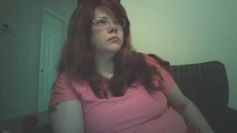 Snapshot of sammy_lyn chatting on 06.12.26 Sam online show from 06.12.26