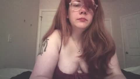 Snapshot of sammy_lyn chatting on 06.22.26 Sam online show from 06.22.26