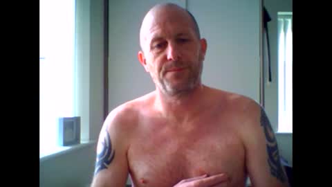 Snapshot of sammyb1821 chatting on 01.22.25 sammyb1821 online show from 01.22.25