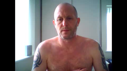 Snapshot of sammyb1821 chatting on 02.10.25 sammyb1821 online show from 02.10.25