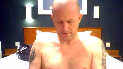 Snapshot of sammyb1821 chatting on 10.23.25 sammyb1821 online show from 10.23.25