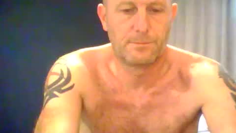 Snapshot of sammyb1821 chatting on 10.30.25 sammyb1821 online show from 10.30.25