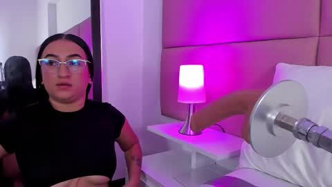 Snapshot of sammymorales chatting on 02.05.26 Sammy Morales online show from 02.05.26