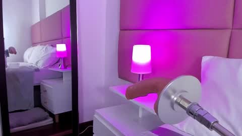 Snapshot of sammymorales chatting on 02.12.26 Sammy Morales online show from 02.12.26