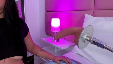 Snapshot of sammymorales chatting on 02.23.26 Sammy Morales online show from 02.23.26