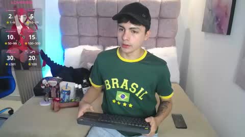 Snapshot of samu_foxxx chatting on 05.18.26 SAMU online show from 05.18.26