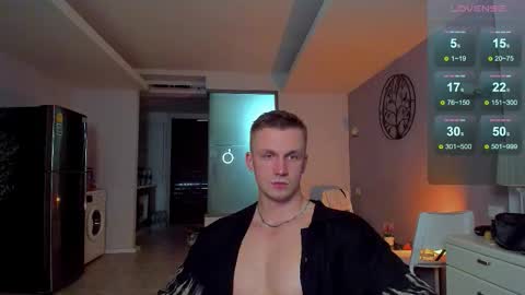 Snapshot of samuel_andrew chatting on 02.07.26 Samuel online show from 02.07.26