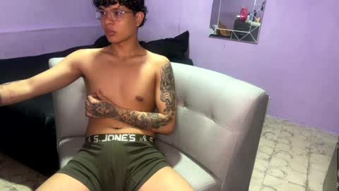 Snapshot of samuel_mora chatting on 03.30.26 samuel_mora online show from 03.30.26