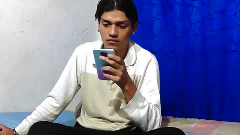 Snapshot of samuel_sincee chatting on 04.08.26 Samuel Sincee online show from 04.08.26