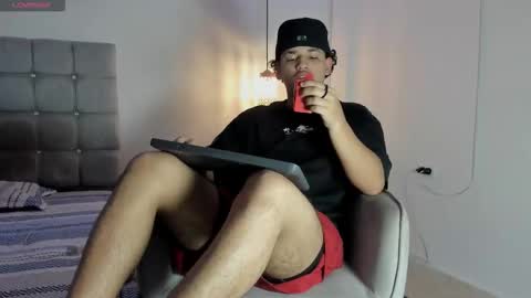 samxx_muscle online show from 10.01.25