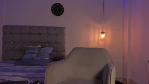 samxx_muscle online show from 10.26.25