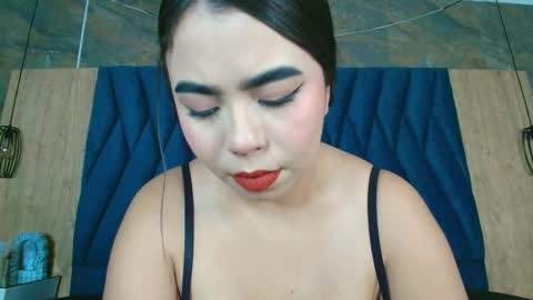 Snapshot of samy_grey01 chatting on 09.12.25 S A M Y G R E Y online show from 09.12.25
