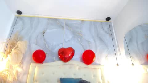 Snapshot of samy_moore14 chatting on 02.14.26 S A M A N T H A online show from 02.14.26