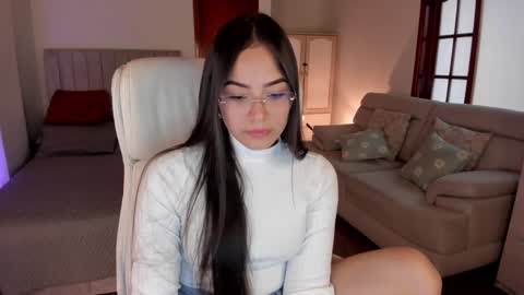 Snapshot of samy_one chatting on 01.20.25 Samy online show from 01.20.25