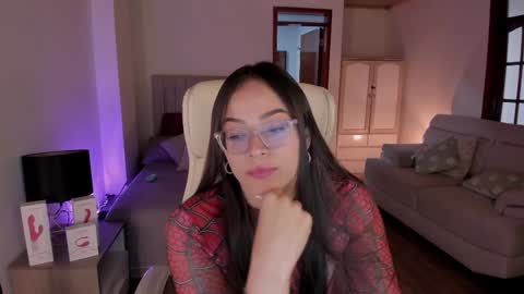 Snapshot of samy_one chatting on 02.17.25 Samy online show from 02.17.25