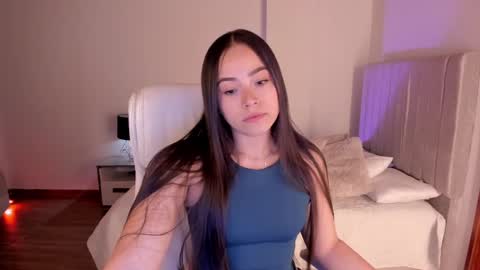 Snapshot of samy_one chatting on 09.12.25 Samy online show from 09.12.25