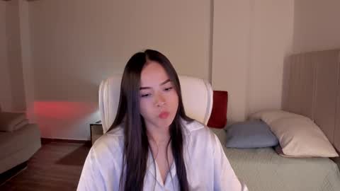 Snapshot of samy_one chatting on 09.24.25 Samy online show from 09.24.25