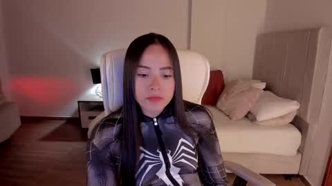 Snapshot of samy_one chatting on 10.10.25 Samy online show from 10.10.25