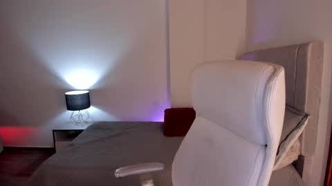 Snapshot of samy_one chatting on 10.15.25 Samy online show from 10.15.25