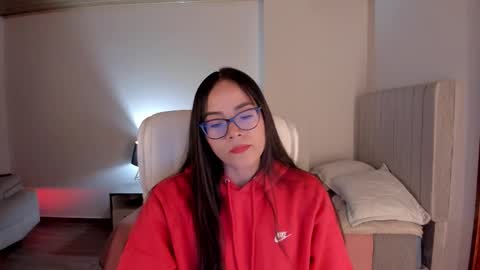 Snapshot of samy_one chatting on 10.18.25 Samy online show from 10.18.25