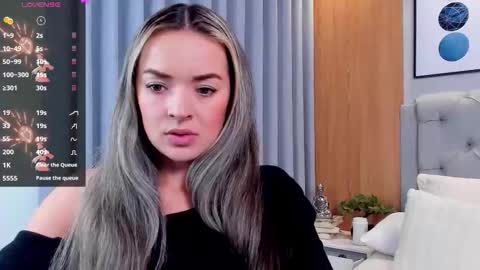 Samy Bennet online show from 01.06.26