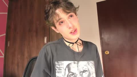 Snapshot of san_love_kh chatting on 12.03.24 online show from 12.03.24