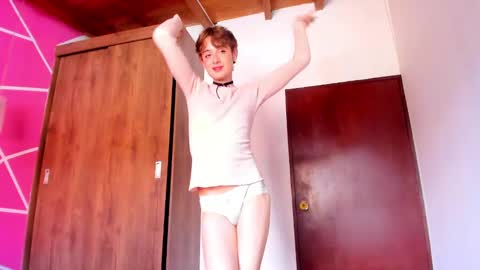 Snapshot of san_love_kh chatting on 01.31.25 online show from 01.31.25