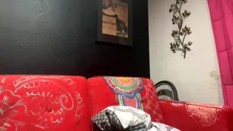 Snapshot of sanchezjason chatting on 12.29.24 sanchezjason online show from 12.29.24
