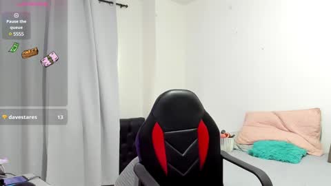 Sanddi  online show from 02.12.25