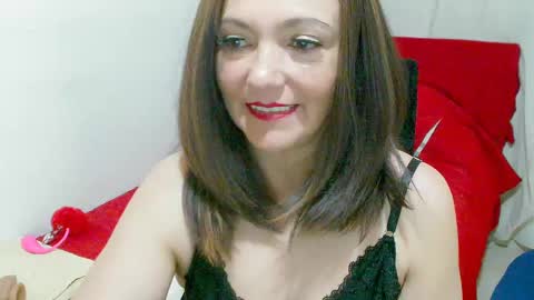 Snapshot of sandi_amaya chatting on 12.19.24 sandi amaya online show from 12.19.24