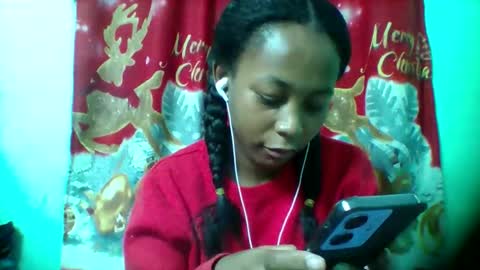 Snapshot of sandra1253099 chatting on 01.18.26 sandra1253099 online show from 01.18.26