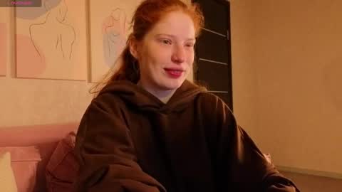Snapshot of sandra__wilson chatting on 05.19.26 Sandra online show from 05.19.26
