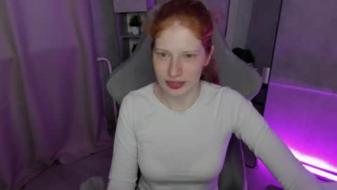 Snapshot of sandra__wilson chatting on 05.27.26 Sandra online show from 05.27.26