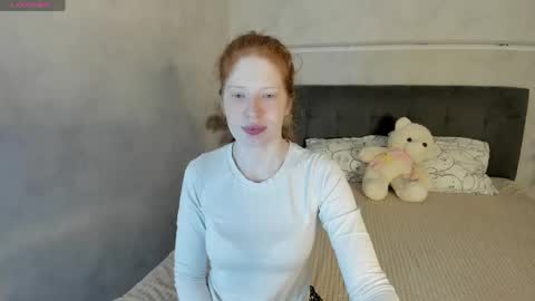 Snapshot of sandra__wilson chatting on 05.29.26 Sandra online show from 05.29.26