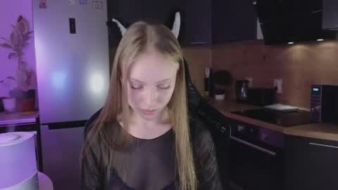 Snapshot of sandra_buika chatting on 05.21.26 Sandra Lillys Page online show from 05.21.26