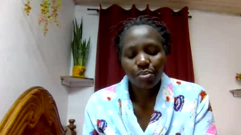 Snapshot of sandra_milly chatting on 07.27.26 sandra online show from 07.27.26