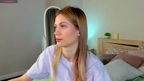 Snapshot of sandraa_anderson chatting on 02.01.26 sandraa_anderson online show from 02.01.26